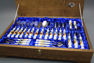 Set of cutlery Bohemia 1987 with box Sunflowers 24-piece BB č.1